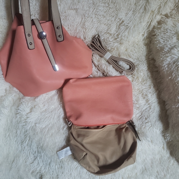 EC CBOCS VEGAN CONVERTIBLE Peach bag w makeup/accessory bag CROSSBODY OR SATCHEL - Picture 6 of 13